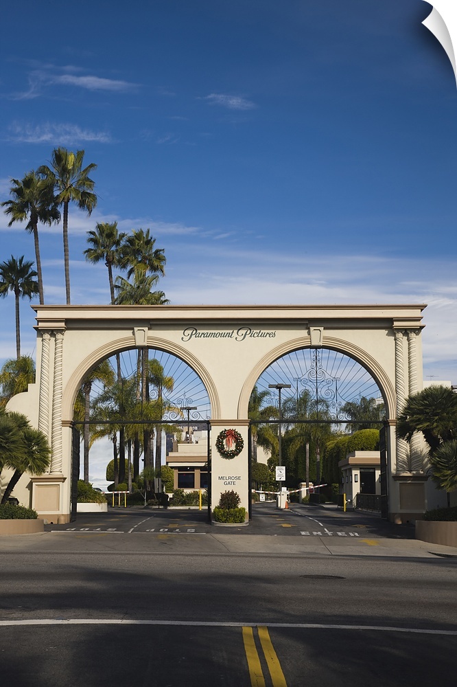 USA, California, Los Angeles, Hollywood, entrance gate to Paramount Studios on Melrose Avenue