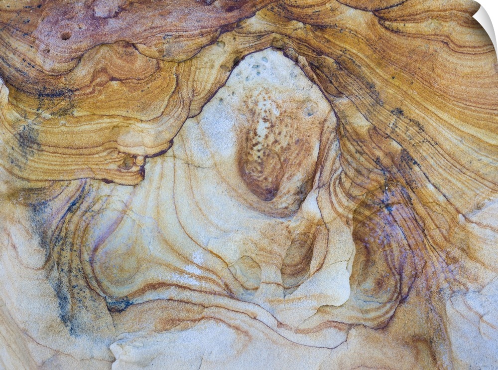 Pattern of layers on sandstone rock, Grand Staircase-Escalante National Monument, Utah, USA.