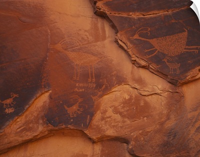 Petroglyphs on the rocks, Monument Valley Tribal Park, Arizona