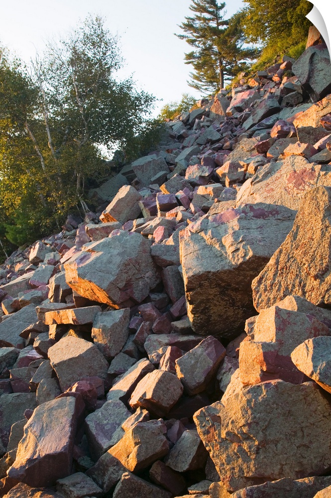 Quartzite rock boulders on hillside, Devils Lake State Park, Baraboo Hills, Wisconsin