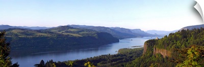 River flowing through mountains Crown Point Columbia River Gorge Multnomah County Oregon