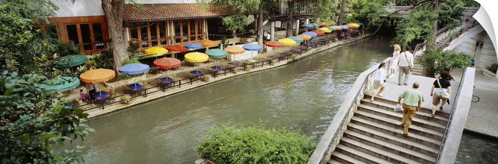 Sidewalk cafes along a river, San Antonio River Walk, San Antonio River, San Antonio, Bexar County, Texas