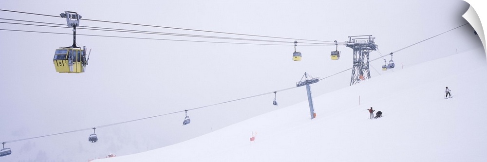 Trams, ski resort, Arlberg, St. Anton, Austria