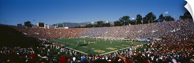 Spectators watching a football match in a stadium, Rose Bowl Stadium, Pasadena, California
