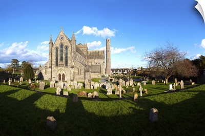 St Canice's Cathedral, Round Tower and churchyard, Kilkenny City, Ireland