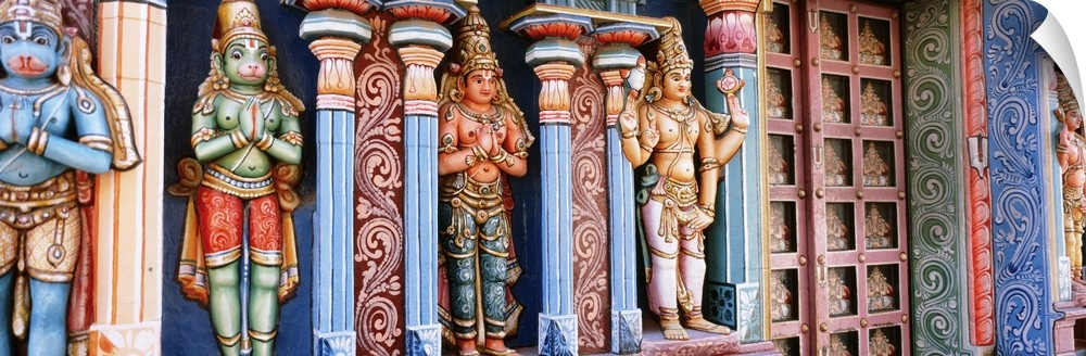 Statues of Hindu Gods carved in a temple, Tiruchirapalli, Tamil Nadu, India