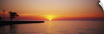 Sunrise over a lake, Lake Michigan, Chicago, Illinois