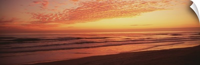 Sunrise over Atlantic Ocean, Daytona Beach Shore, Fla