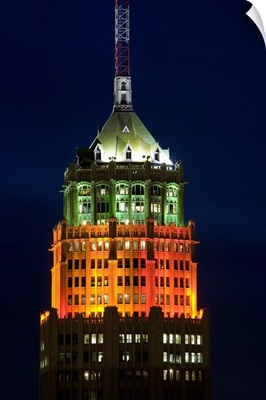 Tower lit up at night, Tower Of The Americas, San Antonio, Texas