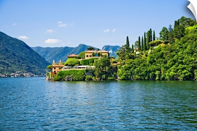 Villa at the waterfront, Villa del Balbianello, Lake Como, Lombardy, Italy