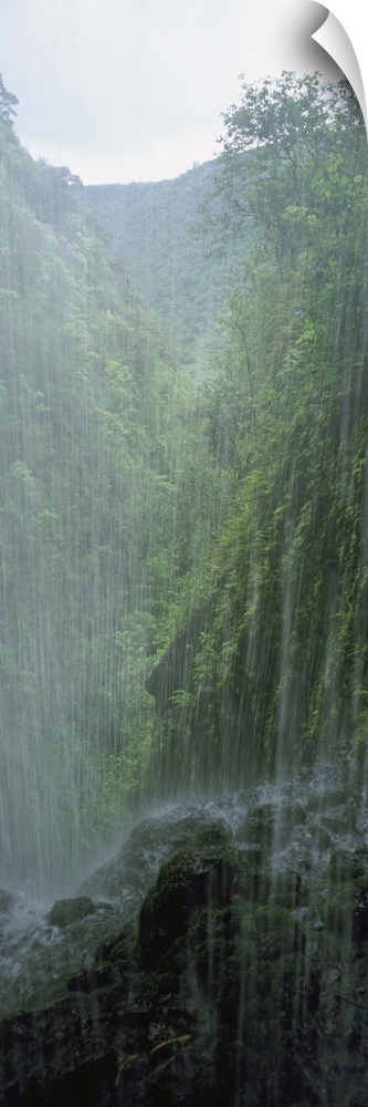 Water falling on rocks, Kapaloa Falls, Kohala, Hawaii