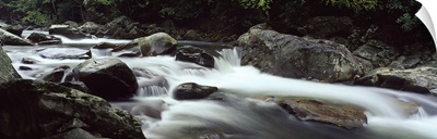 Water flowing through rocks, Little River