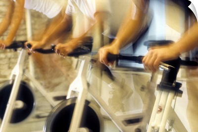 Cycling spinning class in action