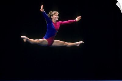 Female gymnast on the floor exercise