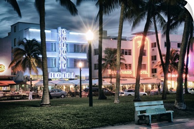 Art Deco Architecture of Ocean Drive, Miami