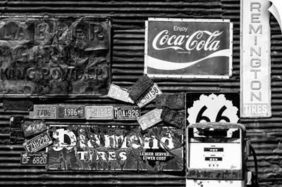 Black And White Arizona Collection - Gas Station Route 66