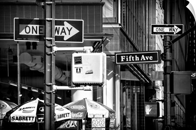 Black And White Manhattan Collection - Fifth Avenue