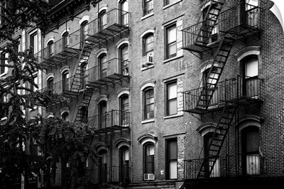 Black And White Manhattan Collection - Old Brick Building