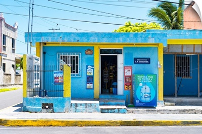 Cancun, La Esquina Blue Supermarket