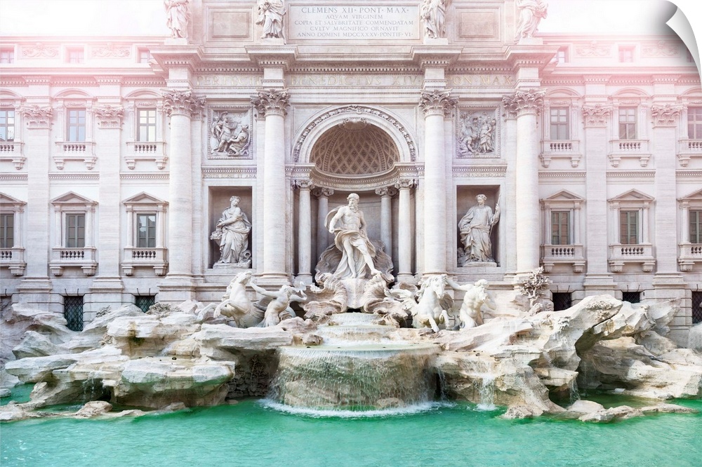 It's the beautiful fountain of Trevi located in the city center of Rome, Italy.