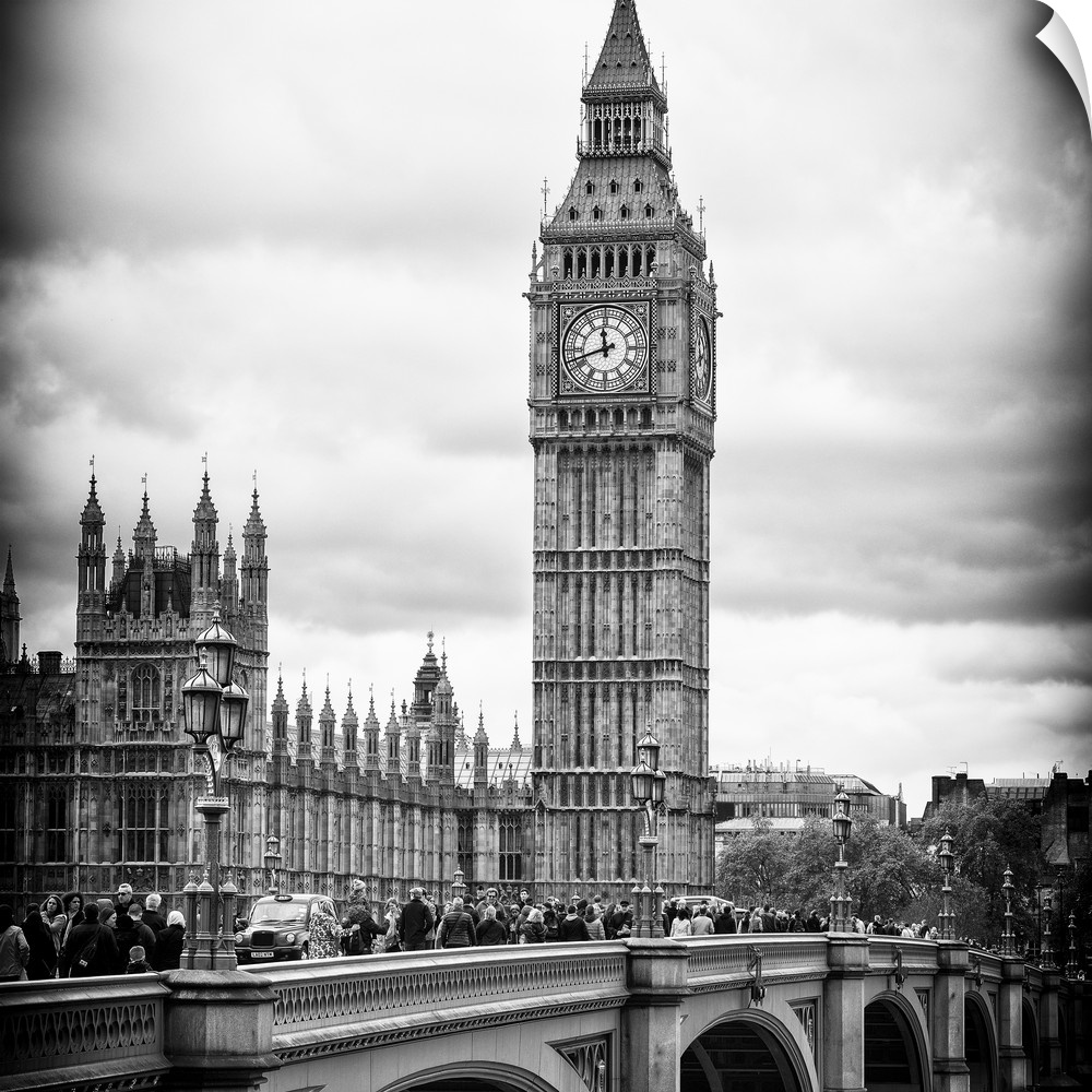 Black and white photo with dramatic lighting of the Big Ben clock tower.