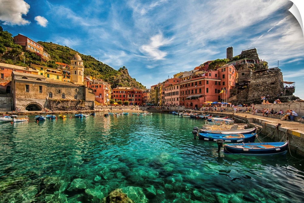 The vilage of Vernazza, Cinque Terre, Italy.