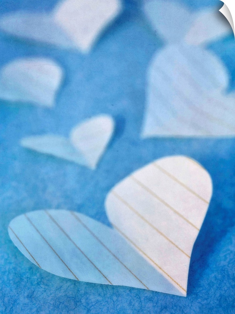 Paper hearts, a sweet still life in blue tones