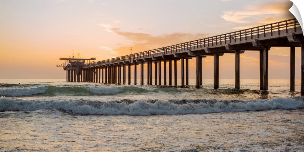The original Scripps Pier was built in 1915-1916. Today it is one of California's research piers. Data on the changes in t...