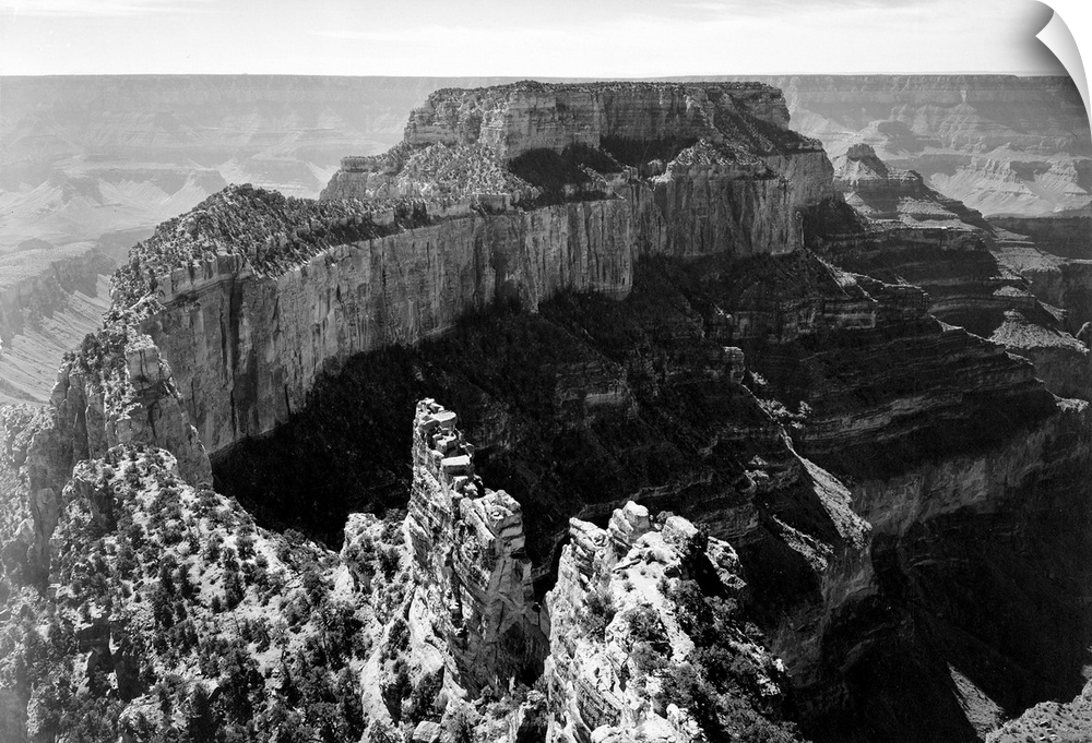 Grand Canyon National Park, close in panorama of curred cliff.