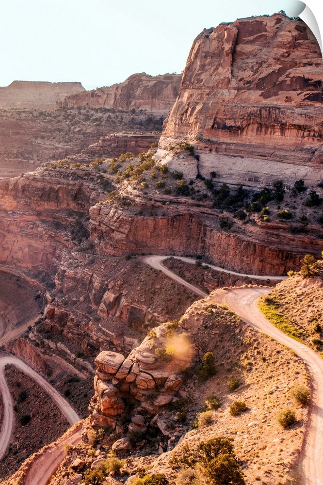 Hairpin turns on Shafer Trail, a dangerous sheer road on the cliffs in Canyonlands National Park, Moab, Utah.