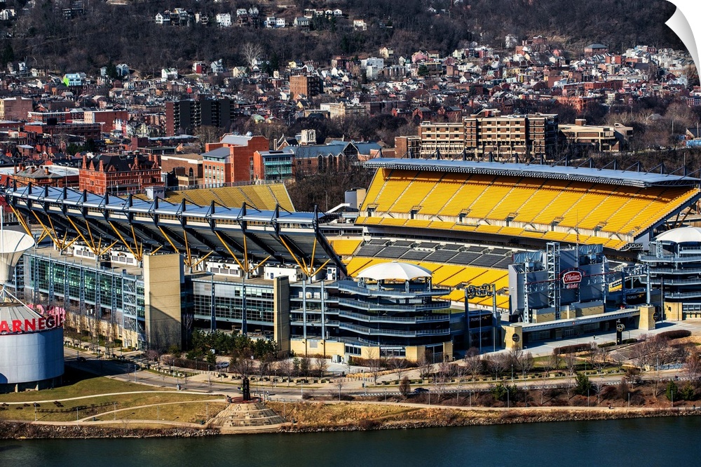 Photo of the Heinz Field Stadium in Pittsburgh, Pennsylvania.