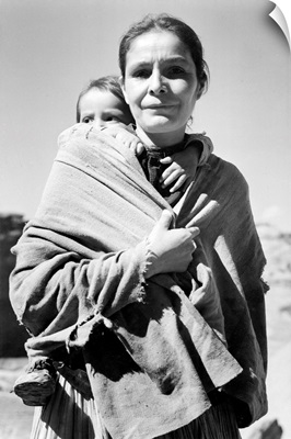 Navajo Woman And Child, Canyon De Chelle, Arizona