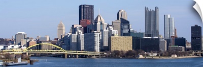 Pittsburgh City Skyline and Fort Pitt Bridge