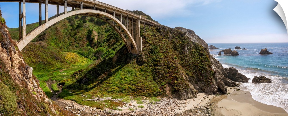 View of the Rocky Creek Bridge and the landscape of Monterey County, California.