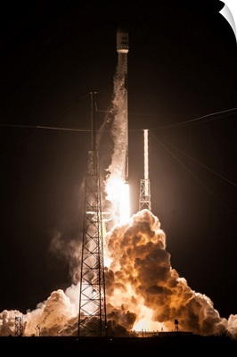 SES-12 Mission, Falcon 9 Liftoff, Cape Canaveral Air Force Station, Florida