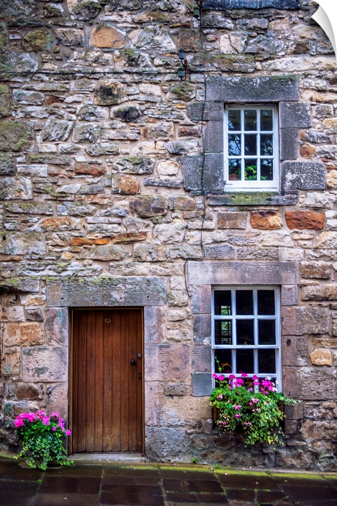 View of stonework at a residence's home in Edinburgh, Scotland.