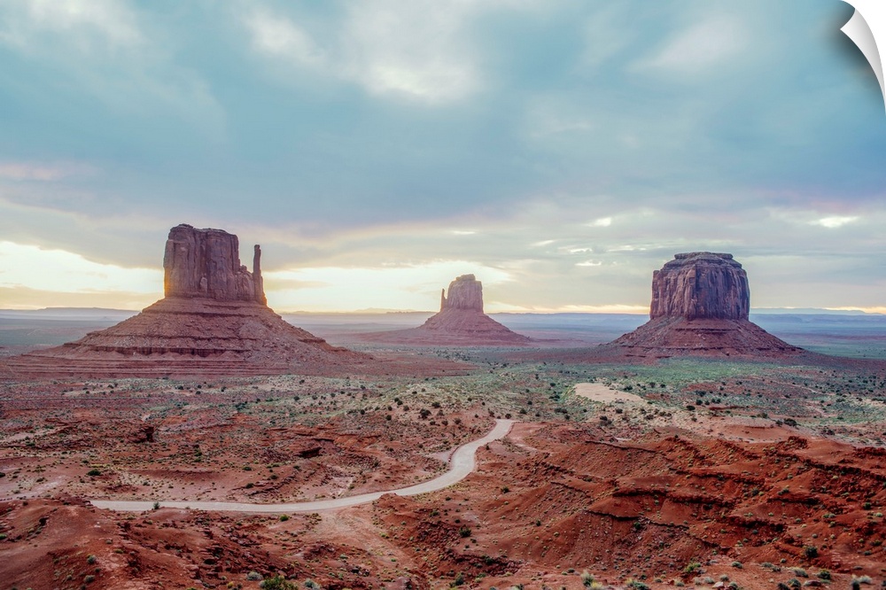 View of the Mittens and Merrick Buttes in Monument Valley, Arizona.