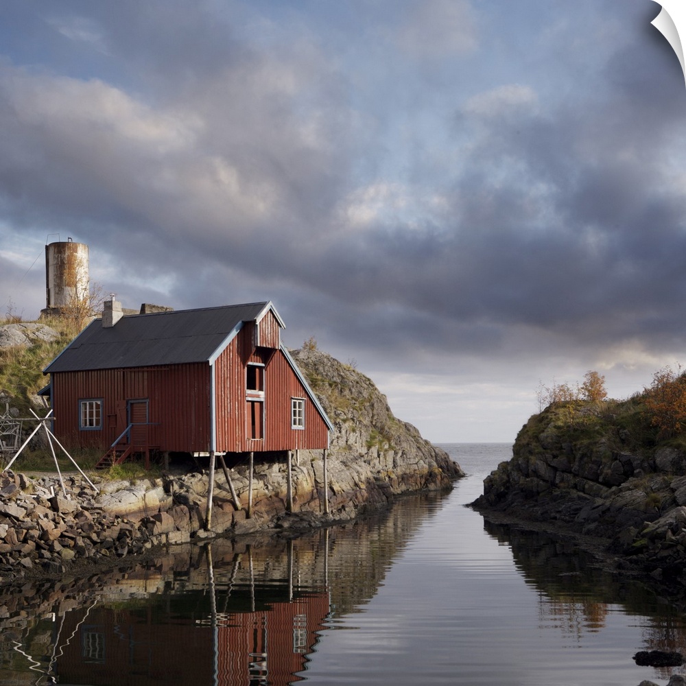 Abandoned fishery on stilts, Lofoten Island, Norway, Scandinavia, Europe
