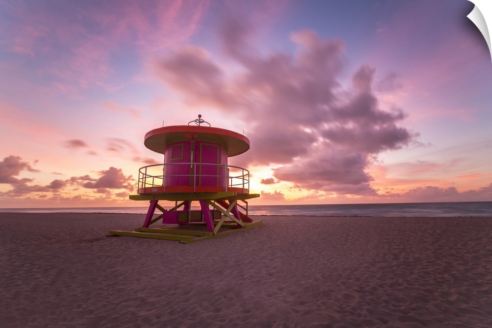Art Deco style Lifeguard hut on South Beach, Ocean Drive, Miami Beach, Miami, Florida, United States of America, North Ame...