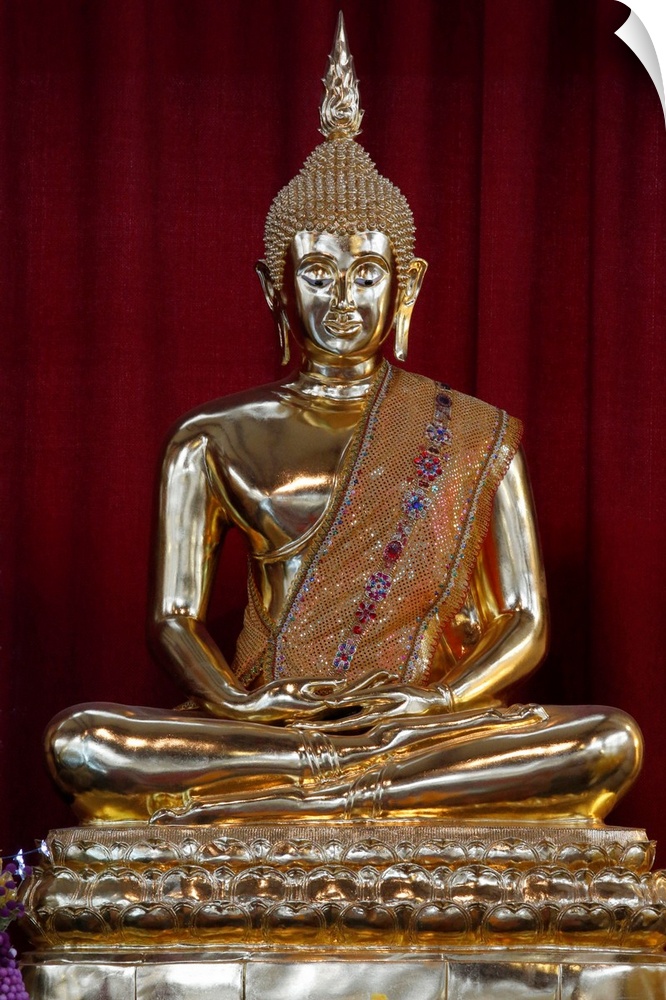 Buddha statue, Wat Velouvanaram, Bussy Saint Georges, Seine et Marne, France, Europe.
