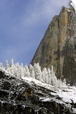Cathedral Rock, Yosemite Valley, Yosemite National Park, California