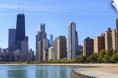 Chicago cityscape from North Avenue Beach, Chicago, Illinois
