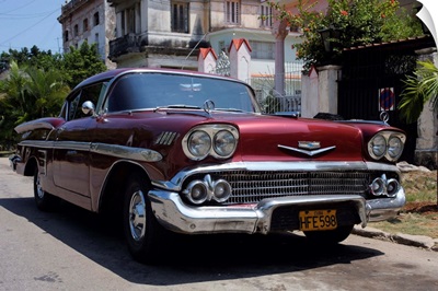 Classic Chevrolet Impala saloon car, Vedado, Havana, Cuba, West Indies