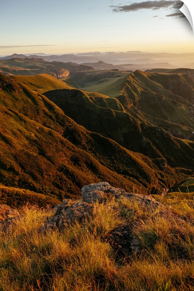 Dawn, Drakensberg Mountains, Royal Natal National Park, KwaZulu-Natal Province, South Africa, Africa
