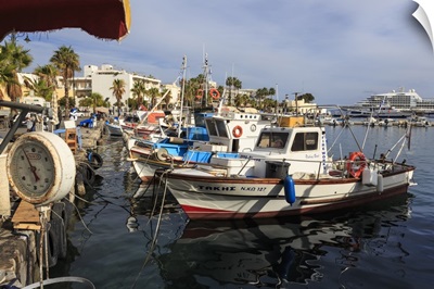 Fishing boats and cruise ship, harbour, Kos Town, Kos, Dodecanese, Greek Islands, Greece