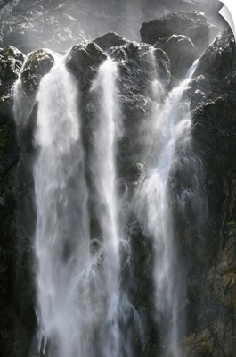 Gavarnie Falls, Cirque de Gavarnie, Hautes-Pyrenees, France