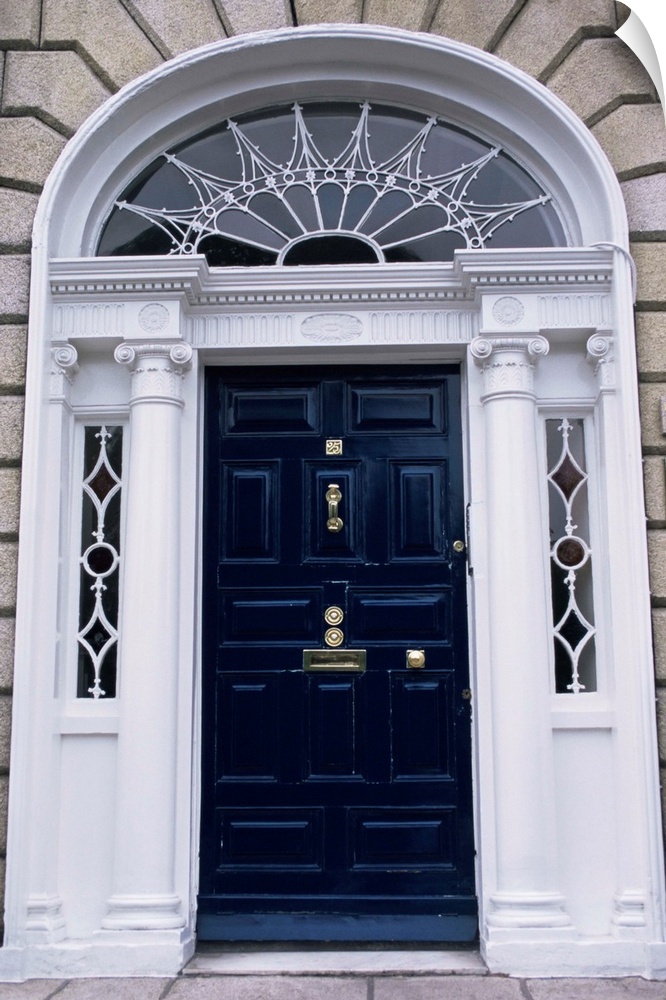 Georgian doorway, Dublin, Eire (Republic of Ireland), Europe