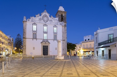 Igreja Matriz parish church at night, Olhao, Algarve, Portugal