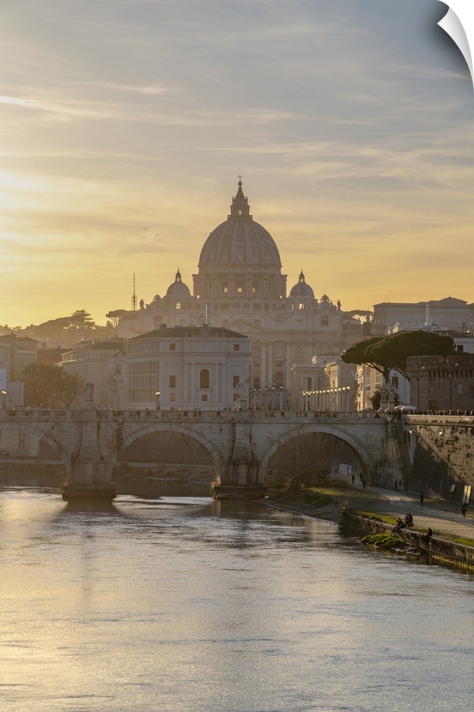 River Tiber, St. Peter's Basilica, UNESCO World Heritage Site, Rome, Lazio, Italy, Europe