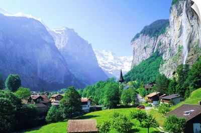 Lauterbrunnen and Staubbach Falls, Jungfrau region, Swiss Alps, Switzerland